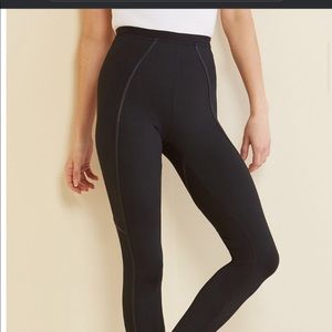 Good American work out leggings